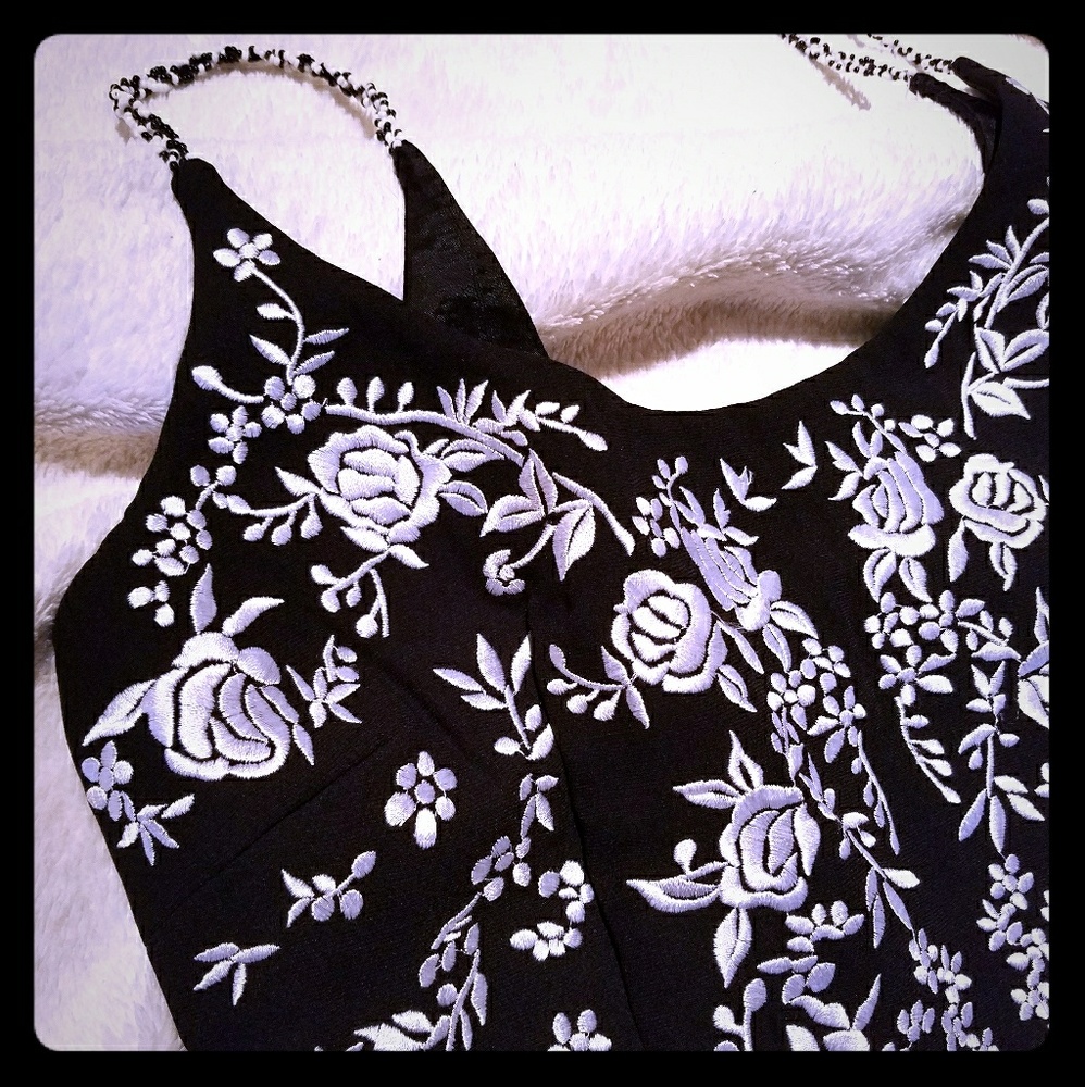 London detailed evening wear dress